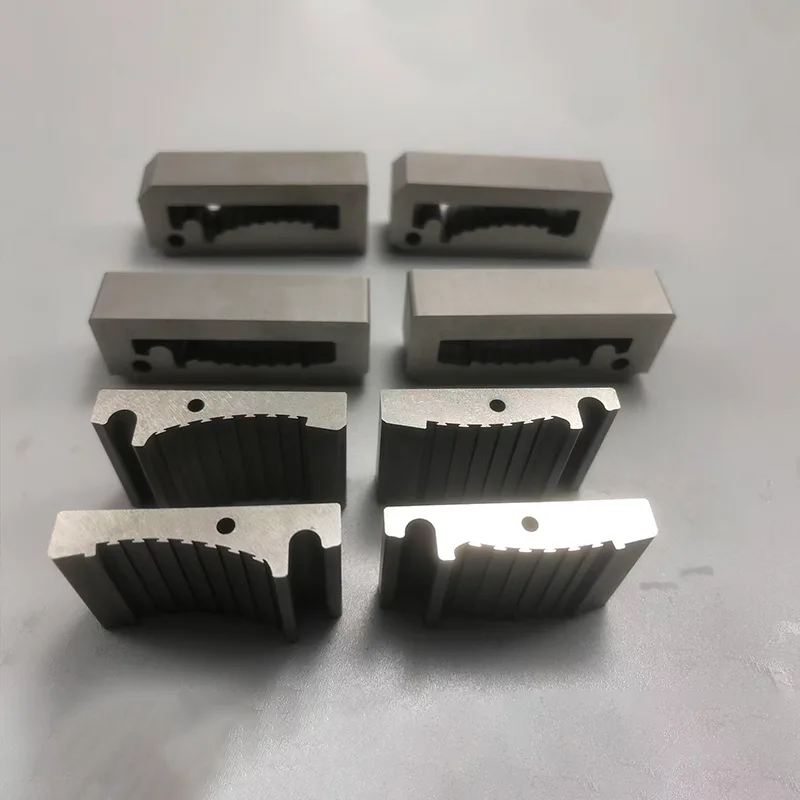 Металлический штамповочный штифт