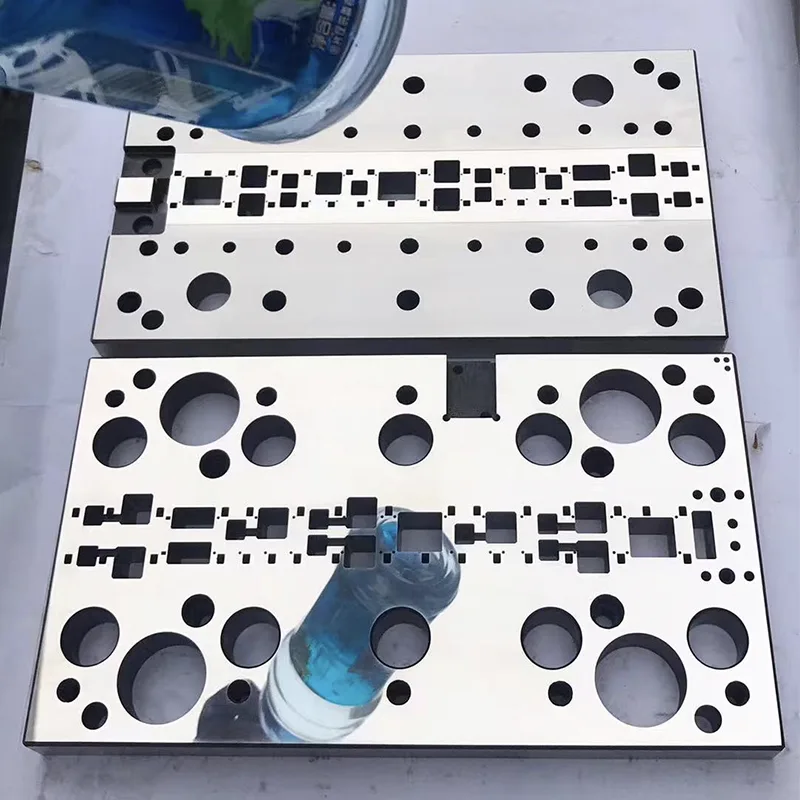 Прогрессивная матрица для штамповки металла